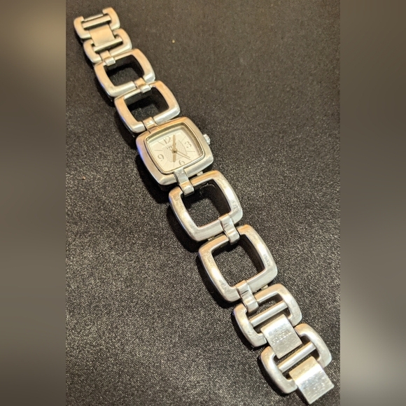 Vintage Fossil Women's Geometric Quartz Watch Stainless Steel Needs Battery - Picture 6 of 11